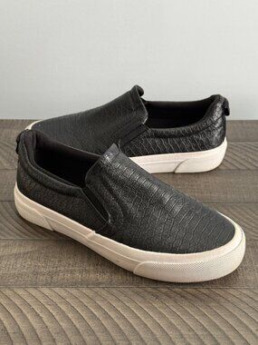 Jenn Ardor Black and White Loafers Sleek Slip-On Design Women's Loafers Size 8